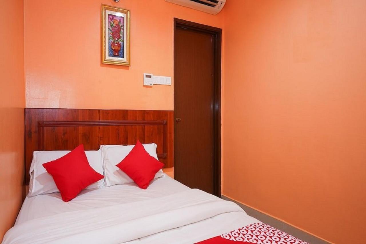 Bercam Times Inn Hotel Ипох Экстерьер фото